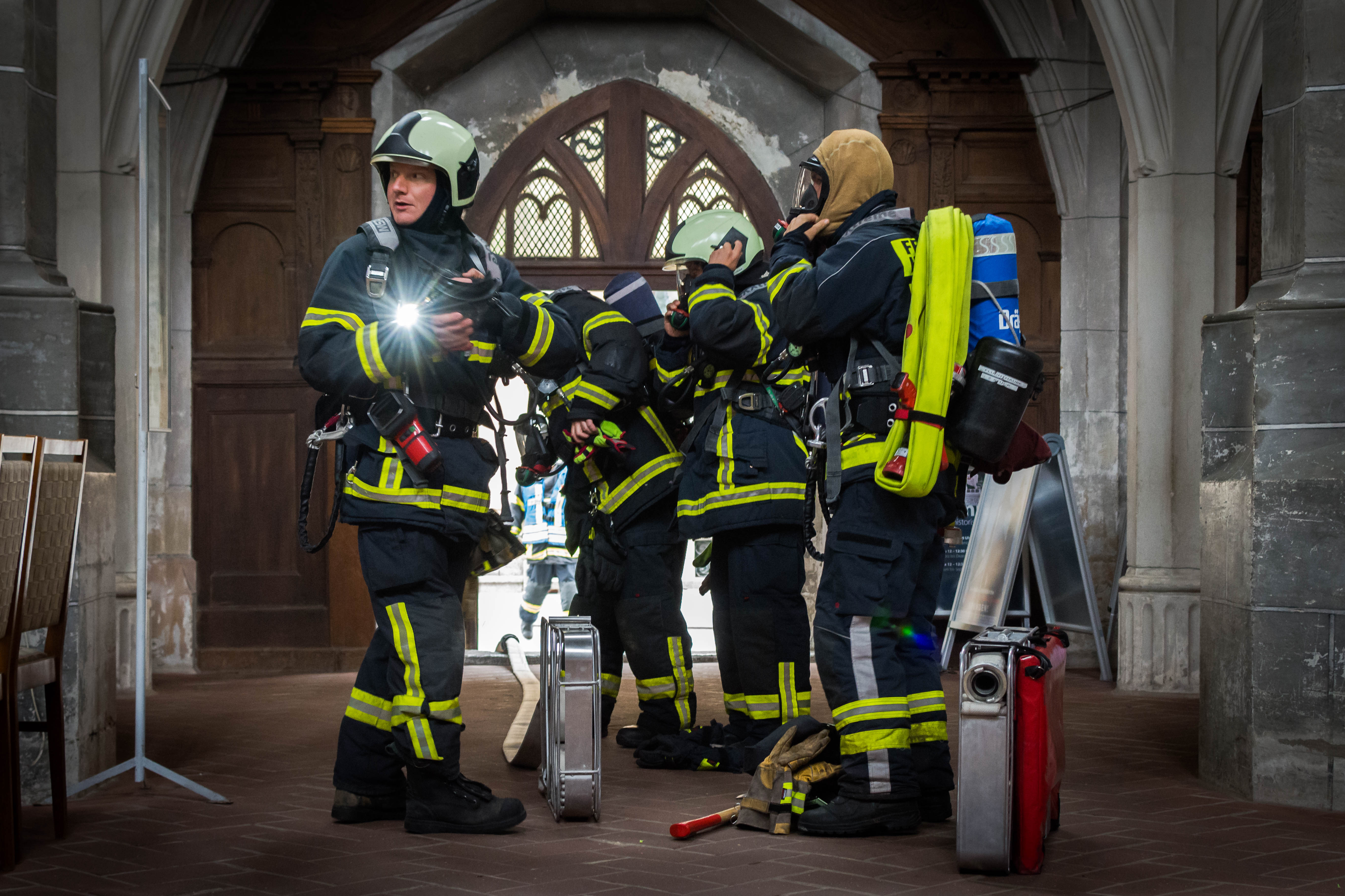 Rettungsübung der Einsatzkräfte in der Marktkirche